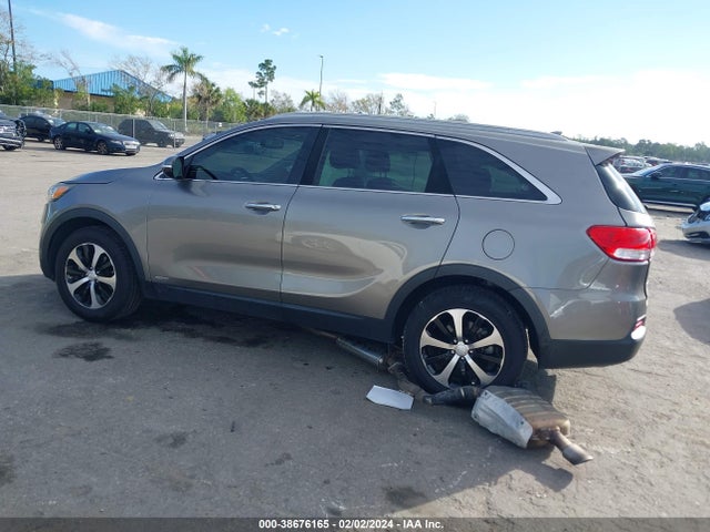 2016 KIA SORENTO 2.0T EX VIN: 5XYPHDA17GG126026