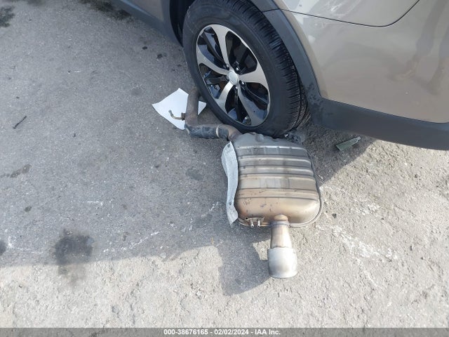 2016 KIA SORENTO 2.0T EX VIN: 5XYPHDA17GG126026