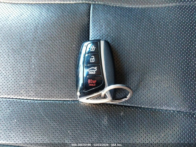 Hyundai Genesis 3.8 2015 KMHGN4JE5FU065568 Image 11