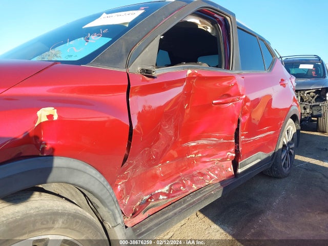 Nissan KICKS SR 2018 3N1CP5CU9JL533671 Image 6