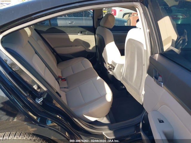 Hyundai ELANTRA SE 2017 5NPD84LF6HH157175 Image 8