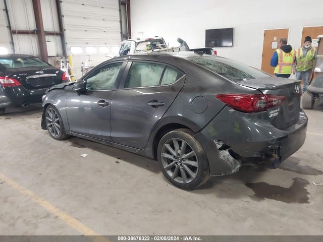 3MZBN1V30JM187724 Mazda Mazda3 Touring