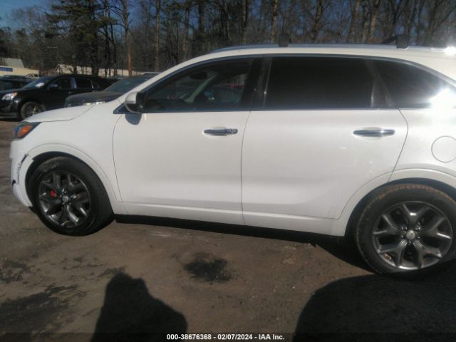 5XYPK4A58GG102421 KIA Sorento 3.3l Sx