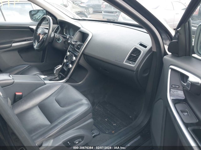 Volvo Xc60 T6 Drive-e 2016 YV449MRK3G2927606 Image 5