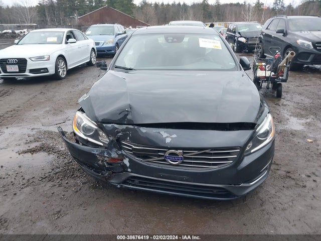 YV149MFM3F1341348 Volvo S60 T6 Platinum