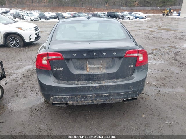 YV149MFM3F1341348 Volvo S60 T6 Platinum