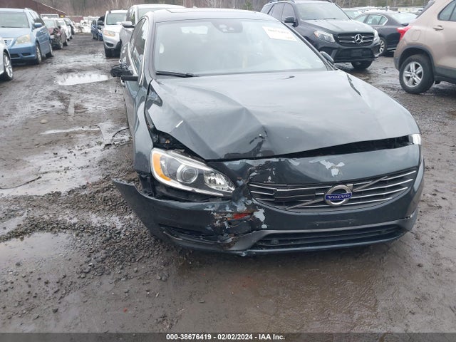 YV149MFM3F1341348 Volvo S60 T6 Platinum