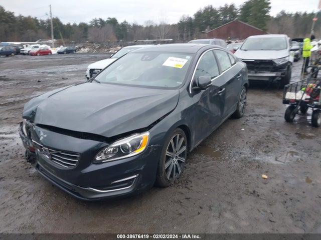 YV149MFM3F1341348 Volvo S60 T6 Platinum