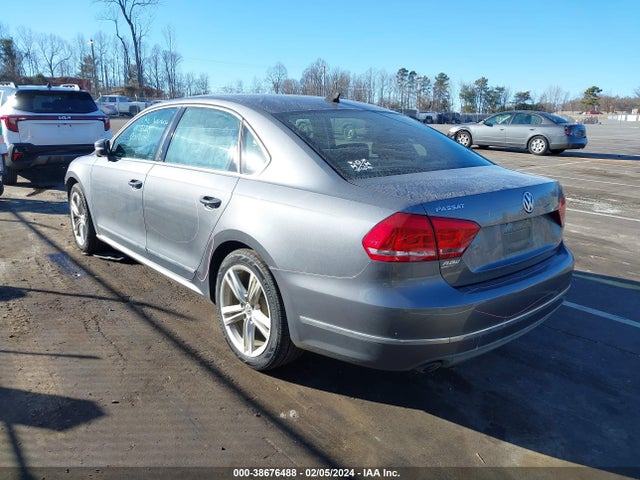1VWCN7A34EC011912 Volkswagen Passat 2.0l Tdi Sel Premium