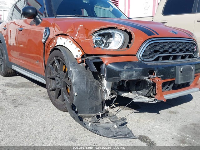 2017 MINI COUNTRYMAN WMZYT5C30H3D81231 Photo 5