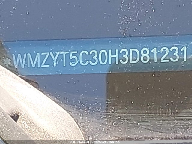 2017 MINI COUNTRYMAN WMZYT5C30H3D81231 Photo 8