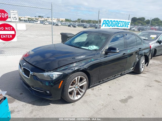 BMW 328i Xdrive 2016 WBA8E3G55GNT76632 Image 2