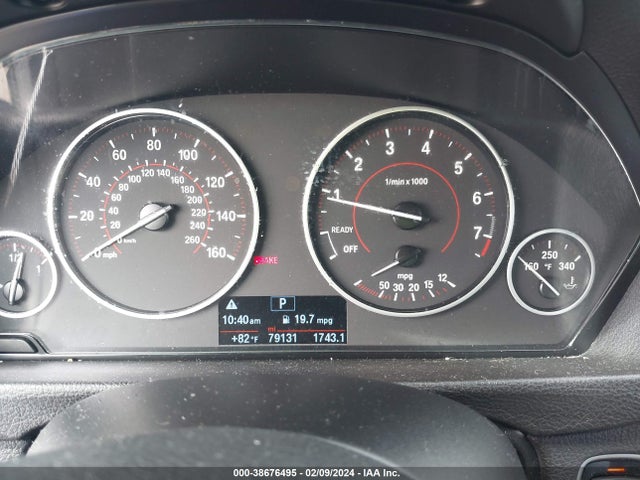 BMW 328i Xdrive 2016 WBA8E3G55GNT76632 Image 7