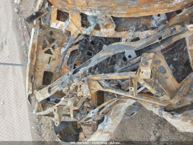 3GCUKREH6HG277645 Chevrolet Silverado 1500 2lt
