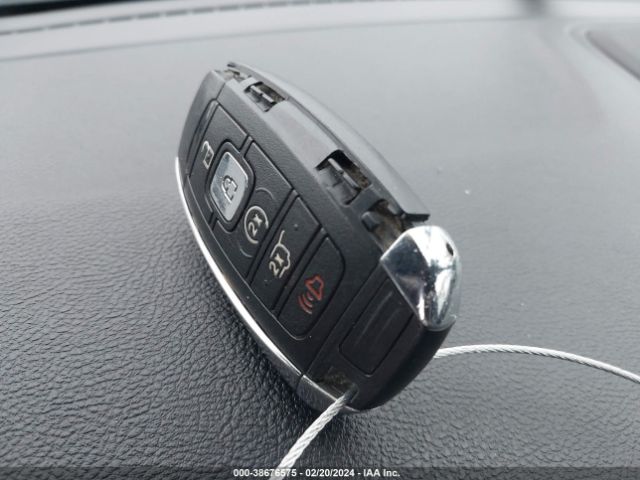 5LMJJ2NT0KEL07392 Lincoln Navigator Standard