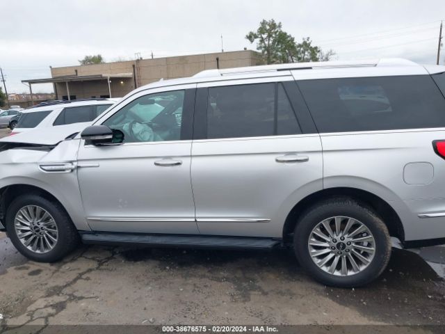 5LMJJ2NT0KEL07392 Lincoln Navigator Standard