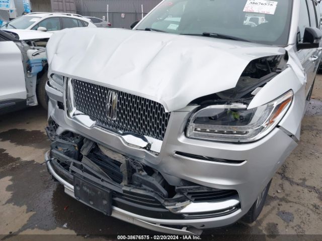 5LMJJ2NT0KEL07392 Lincoln Navigator Standard