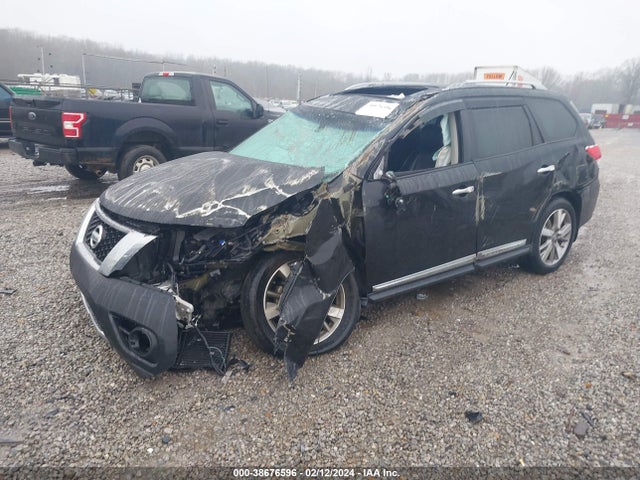 Nissan Pathfinder Platinum 2015 5N1AR2MNXFC608171 Image 2