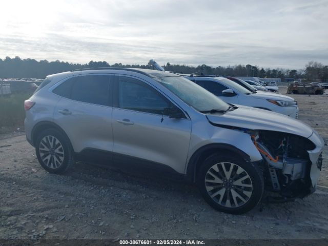 1FMCU0DZ1LUC54450 Ford Escape Titanium Hybrid