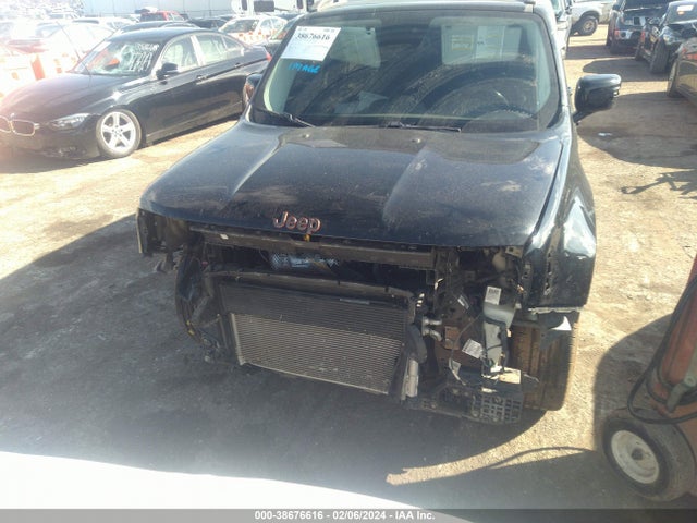 ZACCJABT1GPC74206 Jeep Renegade 75th Anniversary