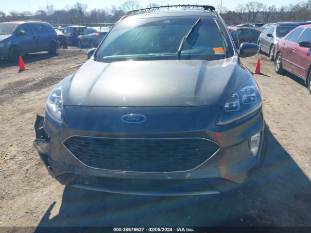 1FMCU9DZ8LUB57363 Ford Escape Titanium Hybrid