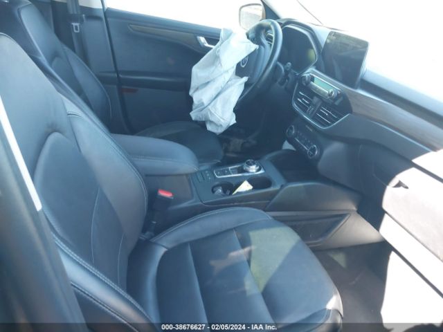 1FMCU9DZ8LUB57363 Ford Escape Titanium Hybrid