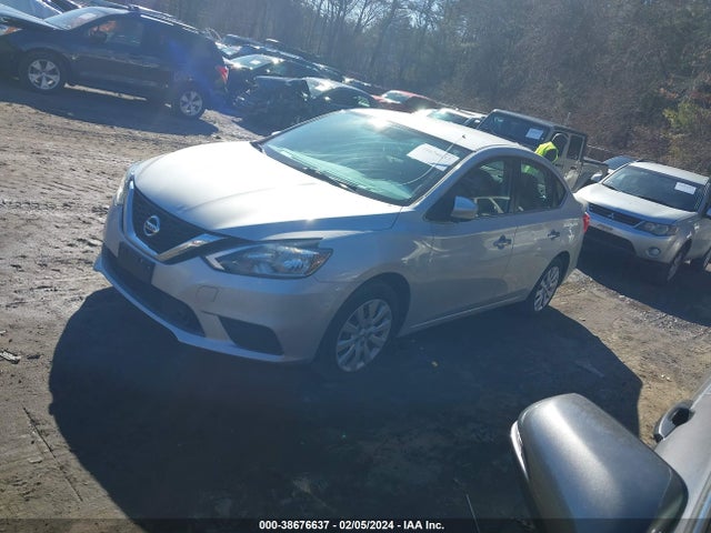 Nissan SENTRA S 2018 3N1AB7AP3JY316019 Image 2