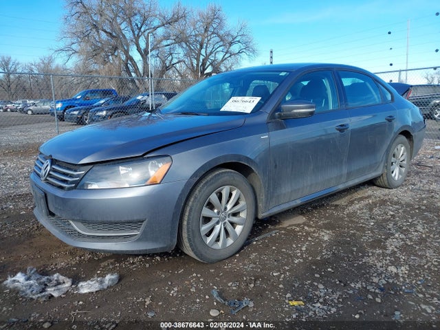 Volkswagen Passat 1.8t Wolfsburg Edition 2015 1VWAT7A39FC041776 Image 2