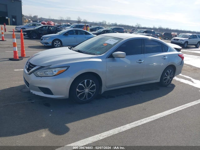 Nissan Altima 2.5 S 2016 1N4AL3APXGC220348 Image 2