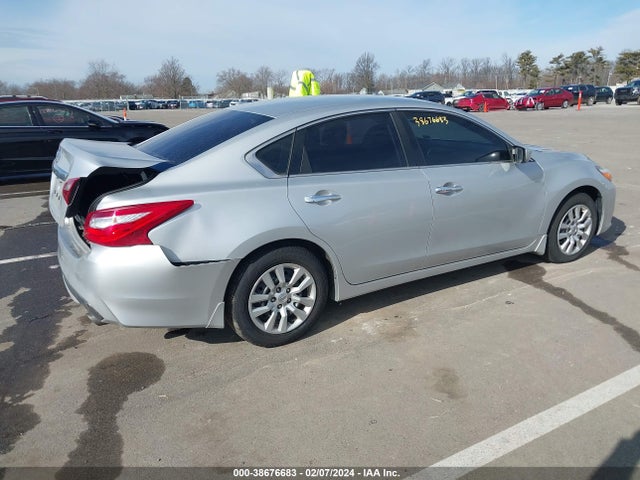 Nissan Altima 2.5 S 2016 1N4AL3APXGC220348 Image 4