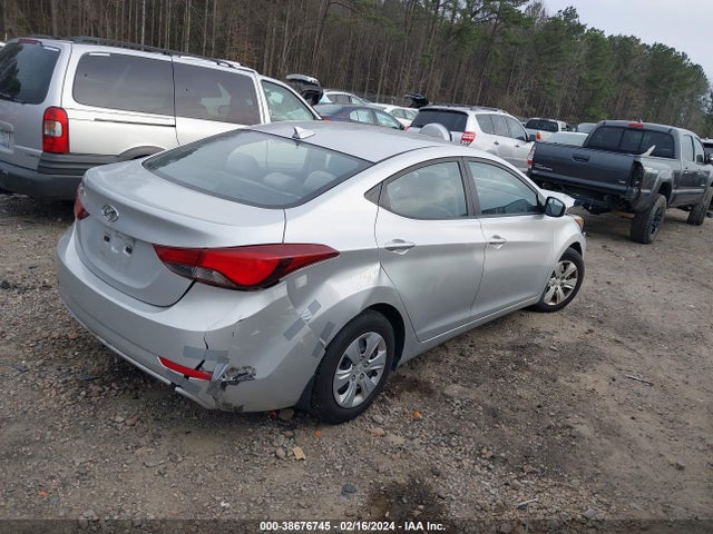 Hyundai ELANTRA SE 2016 5NPDH4AE5GH776486 Image 4