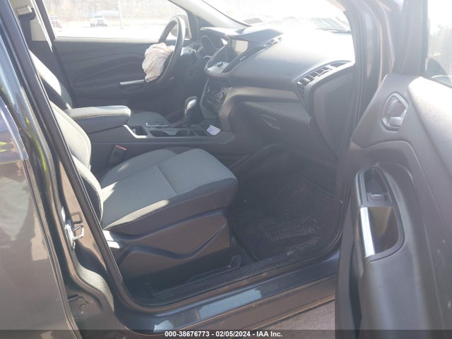 Ford ESCAPE SE 2019 1FMCU0GD5KUB32480 Image 5