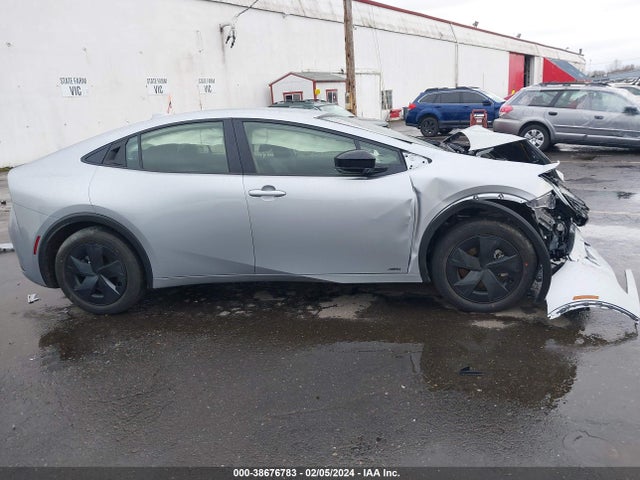 Toyota Prius Le Awd-e 2023 JTDADABU7P3006207 Image 14