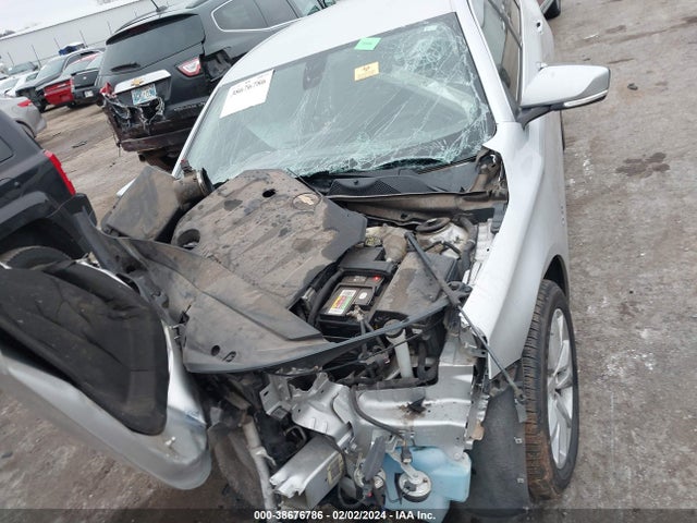 Chevrolet IMPALA 1LT 2018 2G1105S36J9120684 Image 10