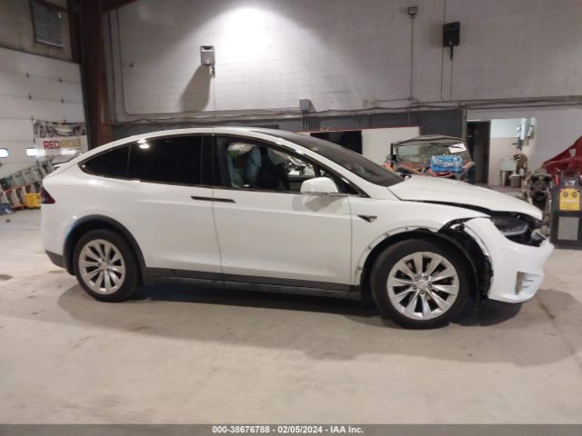 5YJXCAE21HF070206 Tesla Model X 100d/75d/90d