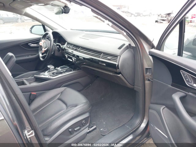 Audi Q7 55 Premium/55 Se Premium 2019 WA1LAAF75KD037510 Image 5