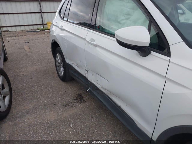 3VV1B7AX9LM047906 Volkswagen Tiguan 2.0t S