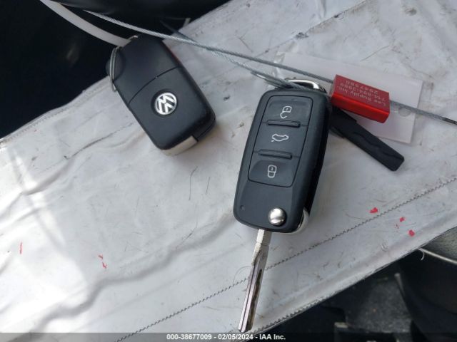1VWBN7A3XEC116451 Volkswagen Passat 2.0l Tdi Se