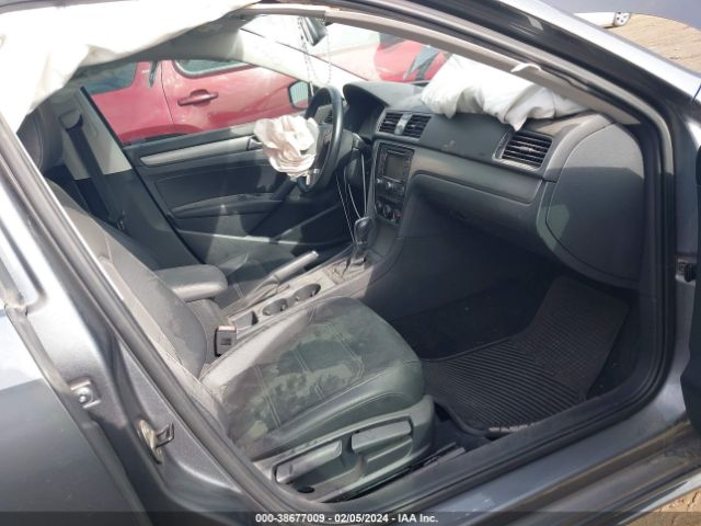 1VWBN7A3XEC116451 Volkswagen Passat 2.0l Tdi Se
