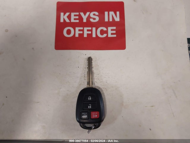 Toyota COROLLA LE 2016 2T1BURHEXGC560903 Image 11