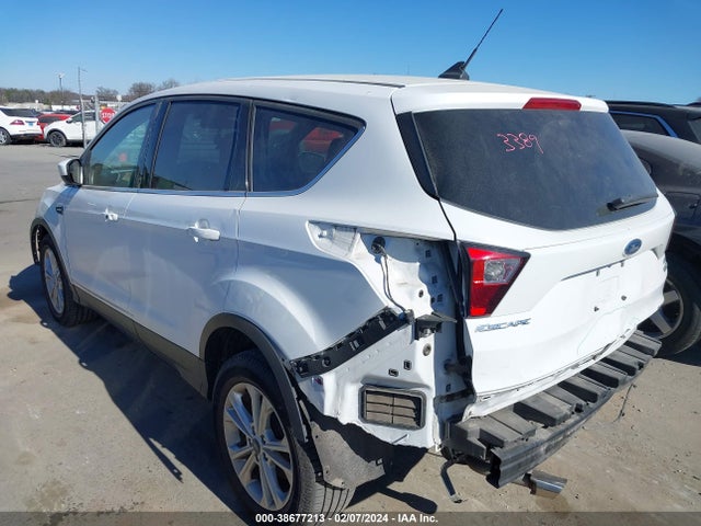 Ford ESCAPE SE 2019 1FMCU0GD7KUA44112 Image 3