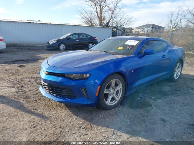 Chevrolet Camaro 1ls 2018 1G1FA1RS1J0123849 Image 2