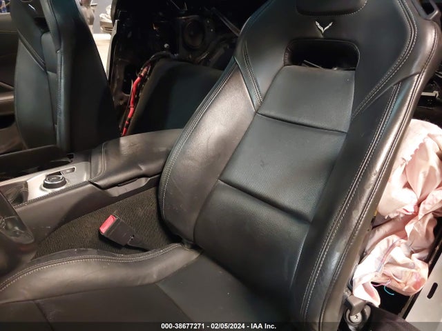 Chevrolet Corvette Stingray Z51 2016 1G1YJ2D72G5113358 Image 8