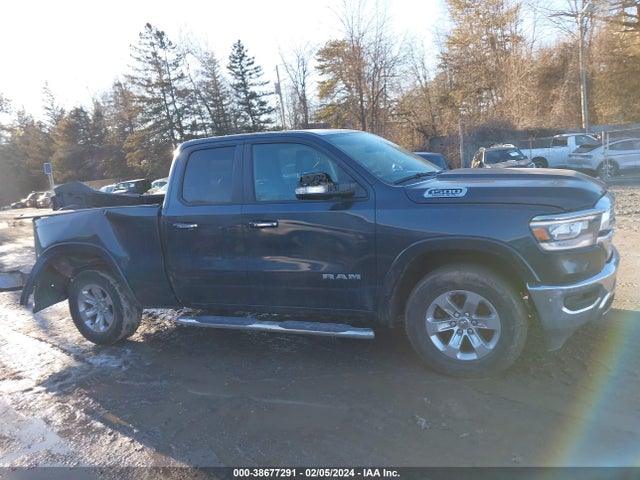 RAM 1500 Laramie Quad Cab 4x4 6'4 Box 2020 1C6SRFDT1LN263151 Image 13