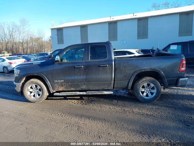 RAM 1500 Laramie Quad Cab 4x4 6'4 Box 2020 1C6SRFDT1LN263151 Image 14