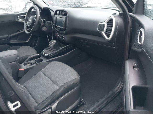 KIA SOUL S 2020 KNDJ23AU5L7123564 Image 5