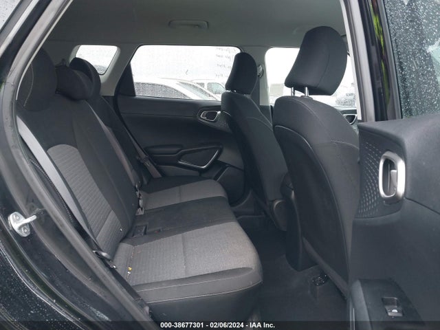 KIA SOUL S 2020 KNDJ23AU5L7123564 Image 8