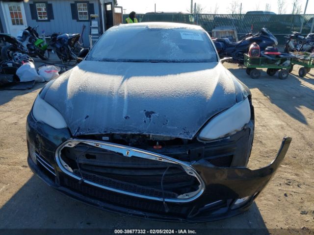 5YJSA1H18EFP33091 Tesla Model S P85