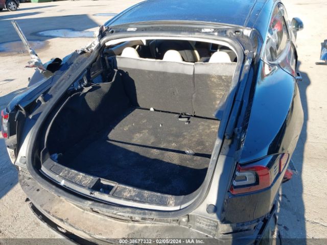 5YJSA1H18EFP33091 Tesla Model S P85