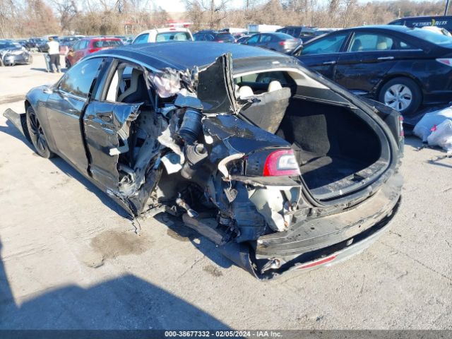 5YJSA1H18EFP33091 Tesla Model S P85